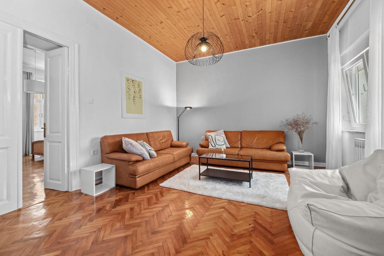 White Imperial Apartment Pula Exterior foto